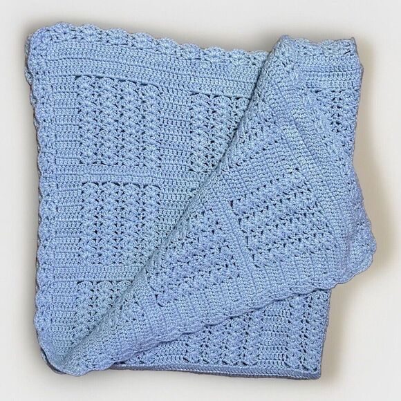 Soft‎ Spring Blue Baby Bassinet Cradle Receiving Blanket Handmade Crocheted - Picture 1 of 5